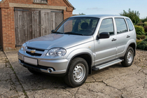 Chevrolet Niva 1998–2020 Zijtreden Maya V2 (set van 2, aluminium) foto 1