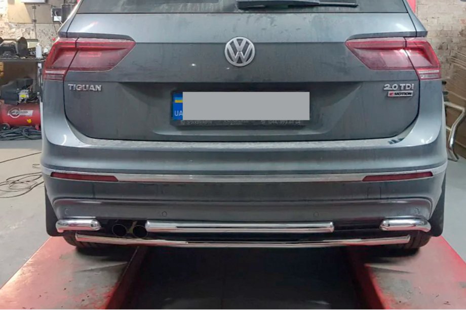 Volkswagen Tiguan 2016–2023 Achterbeschermbeugel AK001-2 (RVS) Foto 2