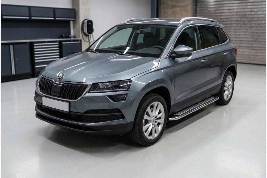 Skoda Karoq 2018– Zijtreden Maydos V2 (2 st., aluminium/RVS) Foto 1