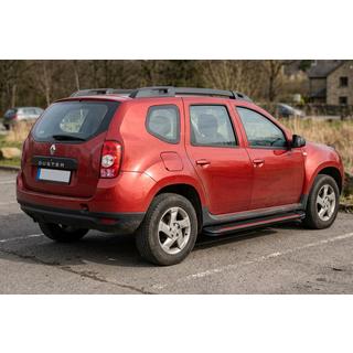 Side steps Maya Red (2 stuks, aluminium) Dacia Duster 2008–2018 foto 1