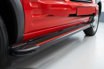 Ford Connect 2002–2006 Side steps Maya Red (2 stuks, aluminium) Maxi basis foto 1