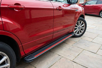 Ford Kuga/Escape 2013–2019 Side steps Maya Red (2 stuks, aluminium) foto 1