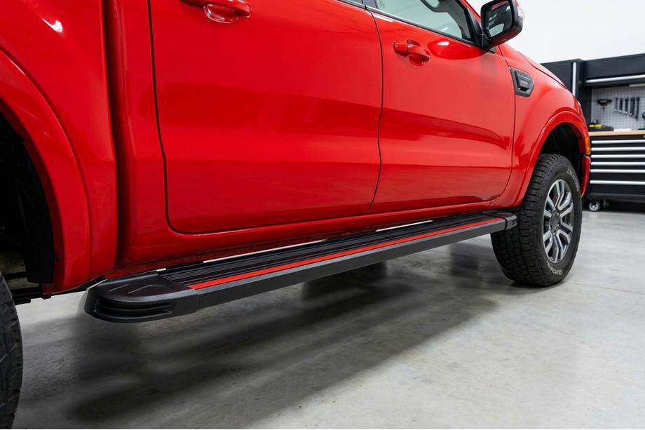 Ford Ranger 2007–2011 Side steps Maya Red (2 stuks, aluminium) Image