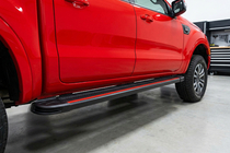 Mazda BT-50 2007–2012 Side steps Maya Red (2 stuks, aluminium) foto 1