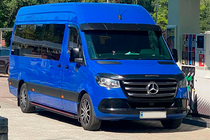 Mercedes Sprinter W907/W910 2018– Side steps Maya Red (2 stuks, aluminium) foto 2