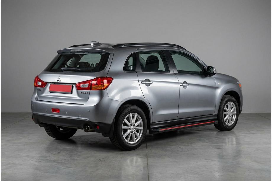 Mitsubishi ASX 2010–2023 Side steps Maya Red (2 stuks, aluminium) Image