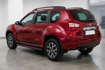 Nissan Terrano 2014– Side steps Maya Red (2 stuks, aluminium) foto 1