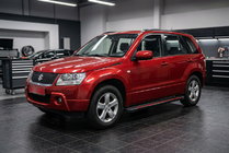 Suzuki Grand Vitara 2005–2017 Side steps Maya Red (2 stuks, aluminium) foto 1