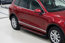 Volkswagen Touareg 2002–2010 Maya Red-Black side steps (2 stuks, aluminium) foto 1