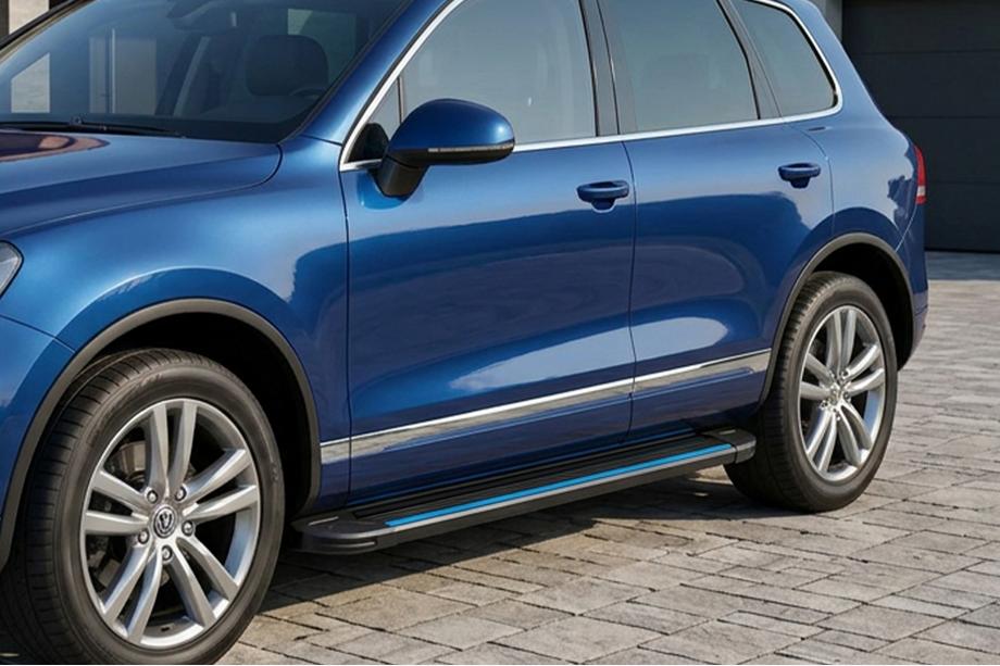 Porsche Cayenne 2003–2010 Maya Blue sidesteps (2 stuks, aluminium) Image