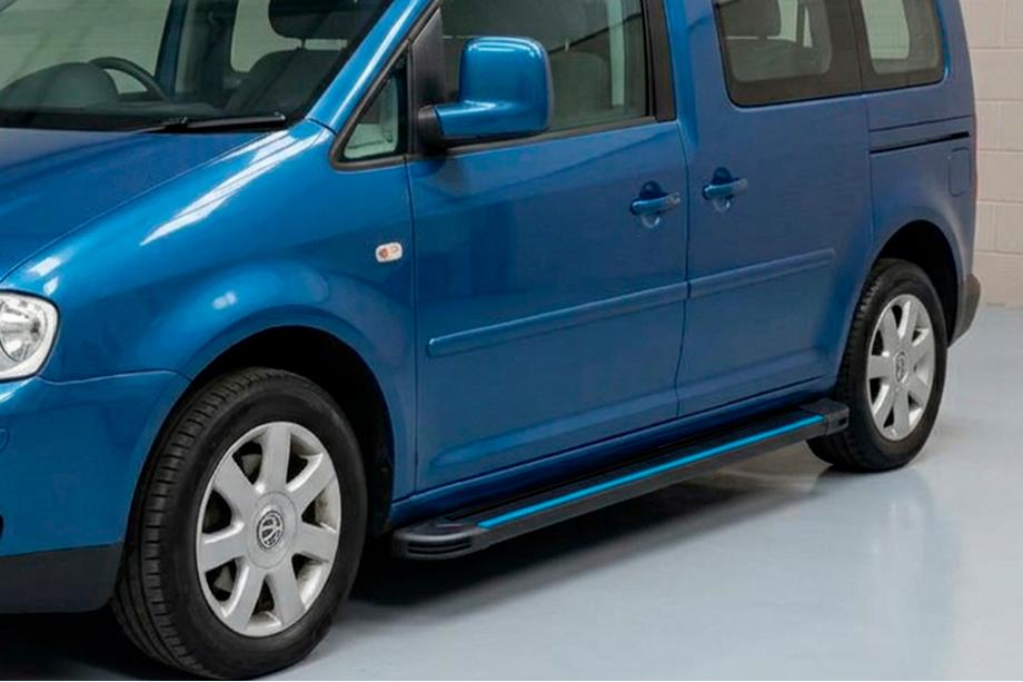 Volkswagen Caddy 2010–2015 Maya Blue sidesteps (2 stuks, aluminium) Image