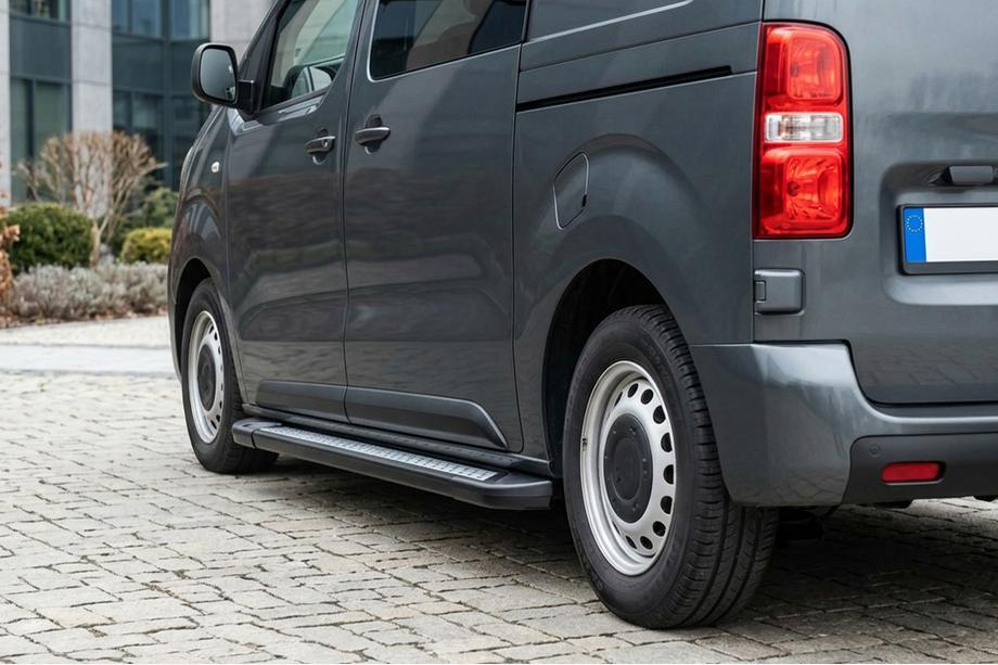 Citroen Jumpy 2007–2017 Side steps New Vision Black (2 stuks, aluminium) Image