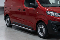 Citroen Jumpy/Dispatch 2017– Zijtreden Vision New Black (2 stuks, aluminium) foto 1