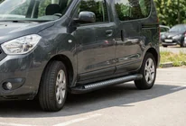 Dacia Dokker 2013–2022 Side steps New Vision Black (2 stuks, aluminium) foto 1