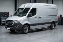 Mercedes Sprinter W907/W910 2018– Side steps New Vision Black (2 stuks, aluminium) foto 1