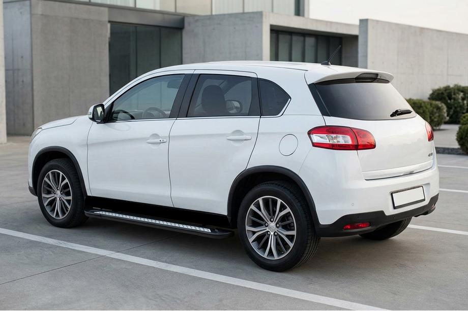 Peugeot 4008 2012–2017 Side steps New Vision Black (2 stuks, aluminium) Image