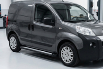 Peugeot Bipper 2008–2017 Side steps New Vision Black (2 stuks, aluminium) foto 1