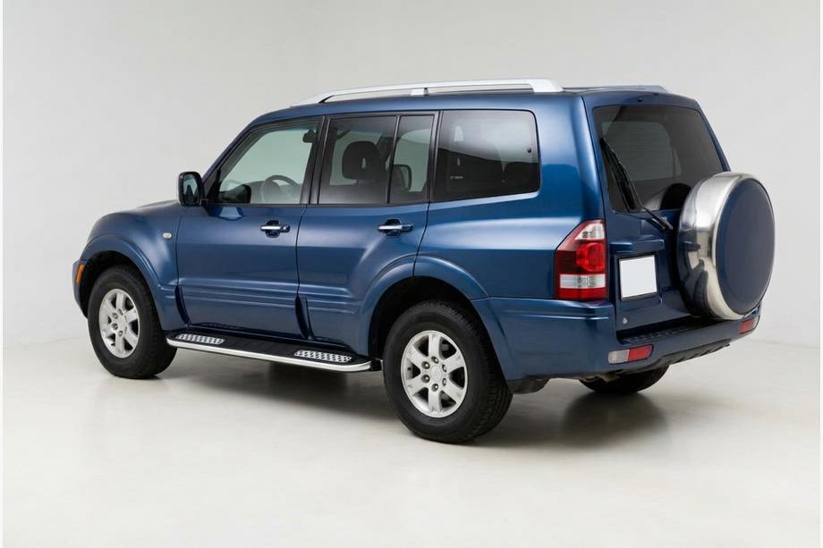 Mitsubishi Pajero Wagon III 1999–2006 Tayga V2 side steps (2 stuks, aluminium) Foto 1