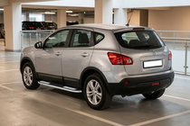 Nissan Qashqai 2007–2010 Tayga V2 side steps (2 stuks, aluminium) foto 1