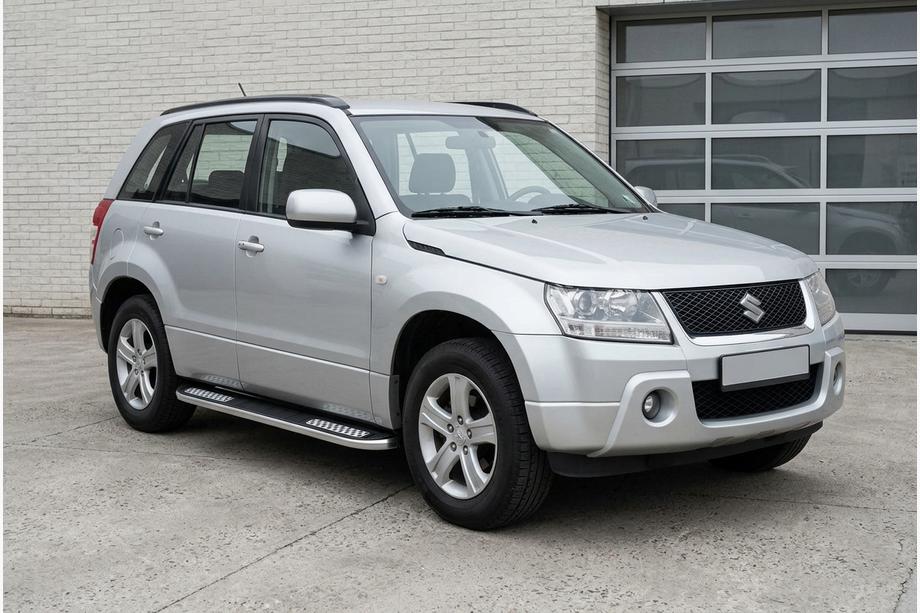 Suzuki Grand Vitara 2005–2017 Tayga V2 side steps (2 stuks, aluminium) Foto 1