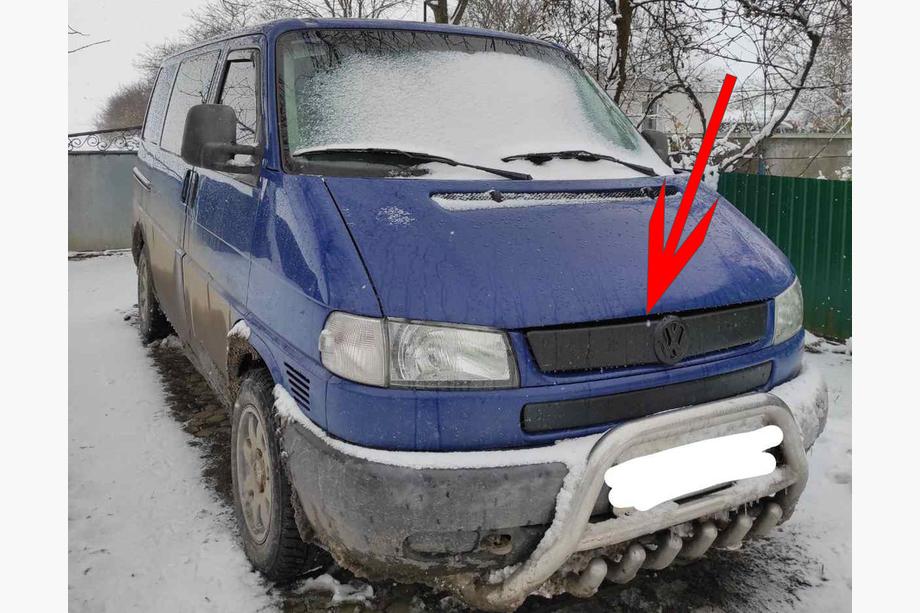 Volkswagen T4 Caravelle/Multivan 1990–2003 Winter bovenste grille-afdekking Matte uitvoering voor rechte neus Image