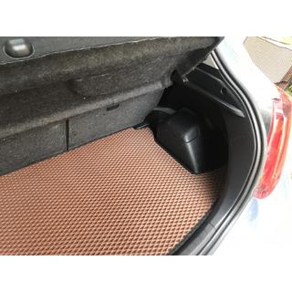 Kofferbakmat (EVA, baksteenrood) Toyota Yaris 2010–2020 foto 3