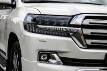 Toyota Land Cruiser 200 2007–2021 Koplampen 2016+ (Bugatti) foto 1