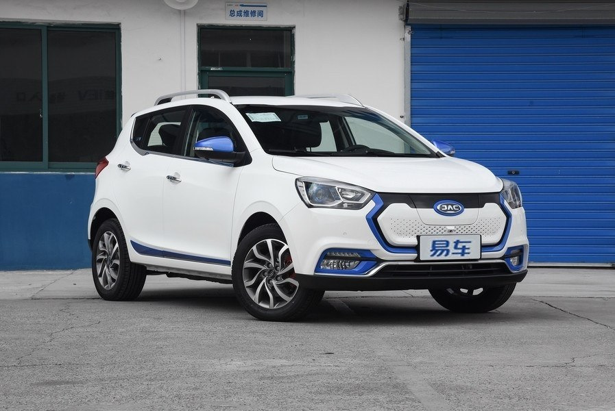 Test van de elektrische crossover JAC iEV7S