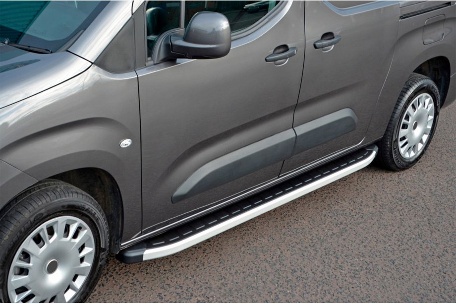 Citroen Berlingo/Multispace 2018– Fullmond side steps (2 stuks, aluminium) Image