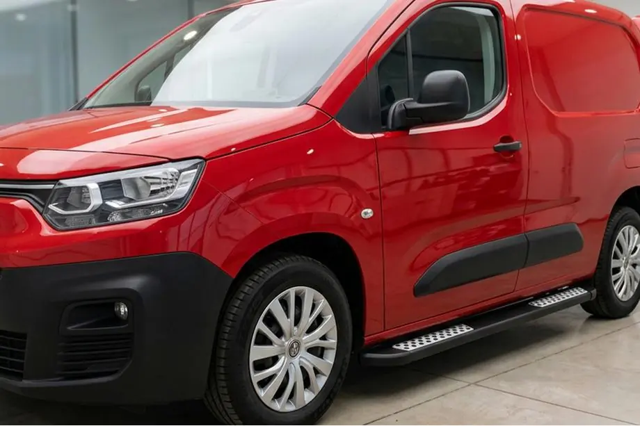Opel Combo 2019– Tayga V2 side steps (2 stuks, aluminium) Image