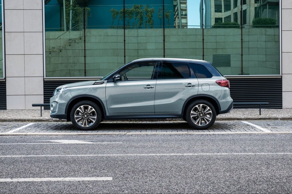 Review van de compacte crossover Suzuki Vitara