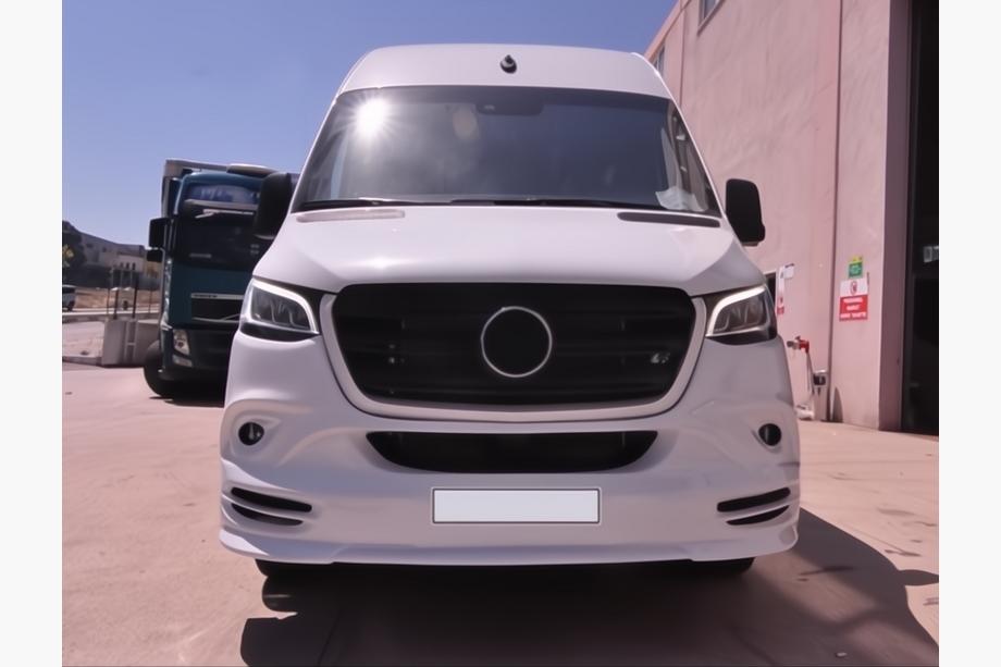 Mercedes Sprinter W907/W910 2018– Voorbumper lip V3 (spuitklaar) Foto 3