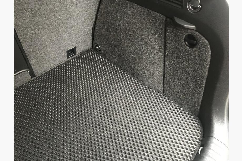 Volkswagen Tiguan 2007–2016 Kofferbakmat (EVA, zwart) Foto 3