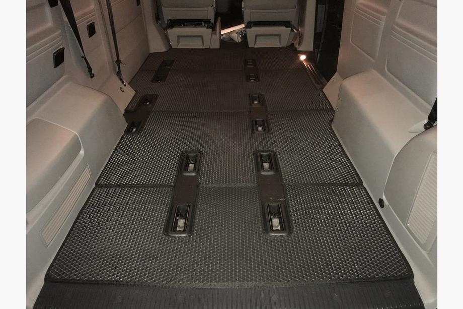 Volkswagen T5 2010–2015 EVA matten V1 (lange wielbasis, volledige interieurset, zwart) Foto 10
