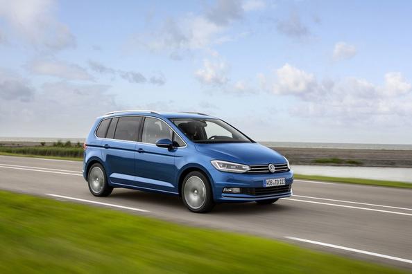 Review van de tweede generatie Volkswagen Touran Foto 10