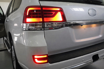 Toyota Land Cruiser 200 2007–2021 Achter mistlampen 2016+ (LED) foto 2