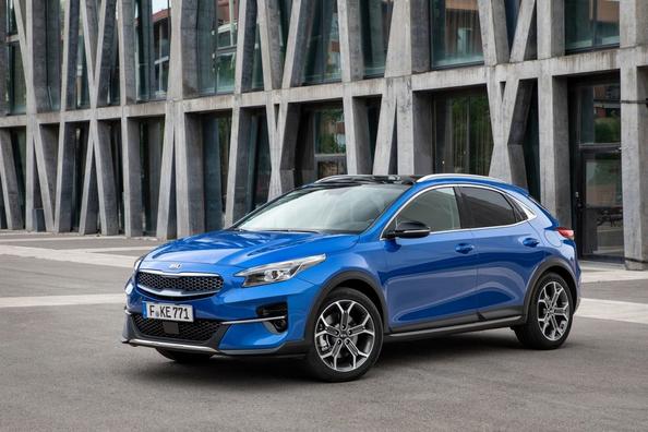 Review van de crossover-hatchback KIA Xceed