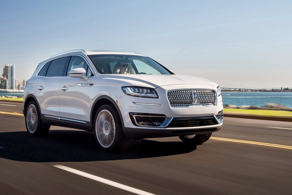 Review van de premium crossover Lincoln Nautilus