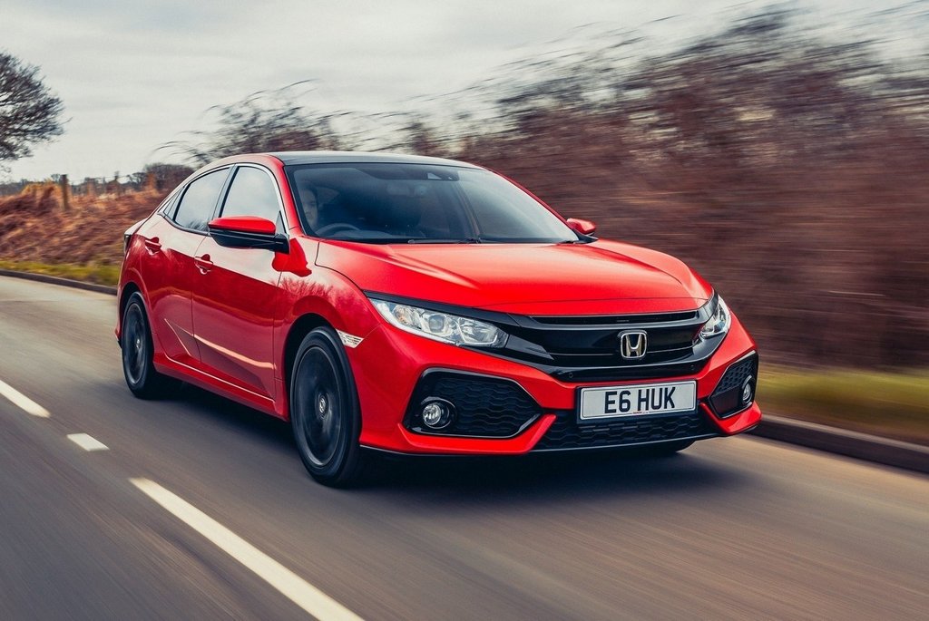 Test van de vijfdeurs hatchback Honda Civic 5D