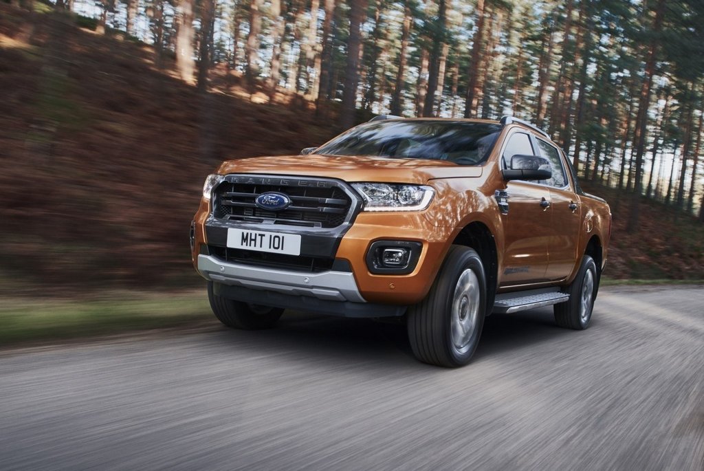Test van de vierwielaangedreven Ford Ranger-pick-up