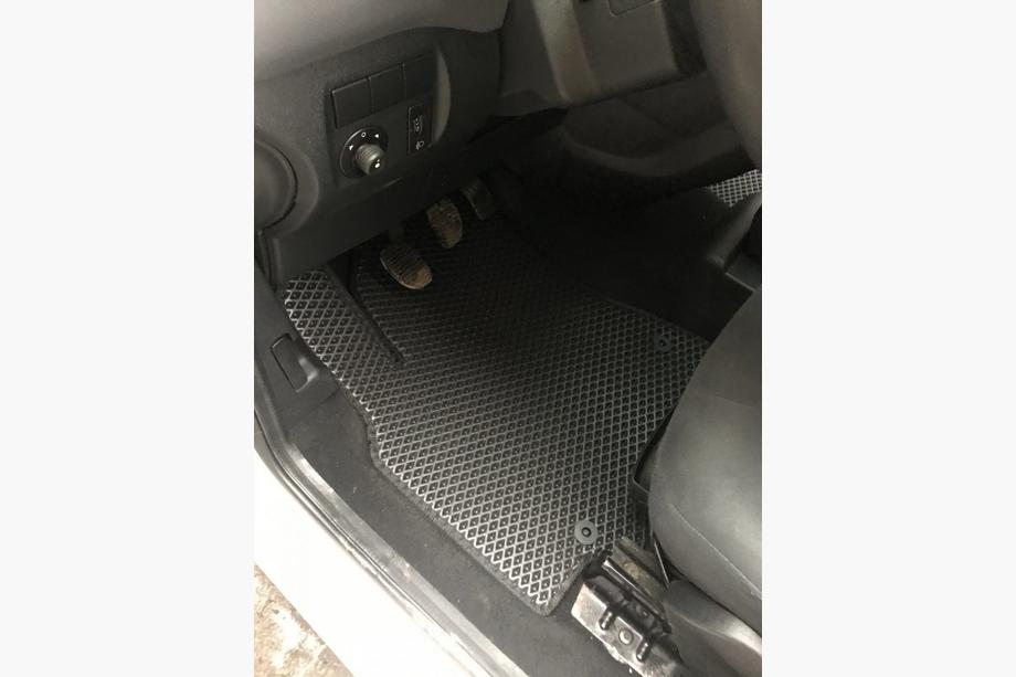 Peugeot Partner Tepee 2008–2018 EVA automatten (zwart) Voor + achter + instaplijsten (5 stuks) Foto 2