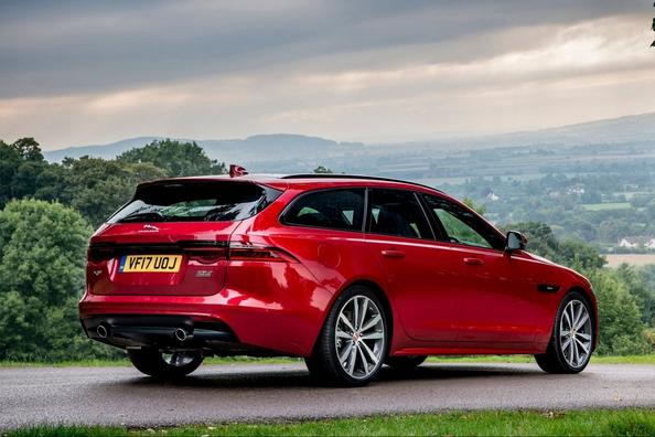 Review van de premium stationwagen Jaguar XF Sportbrake Foto 2