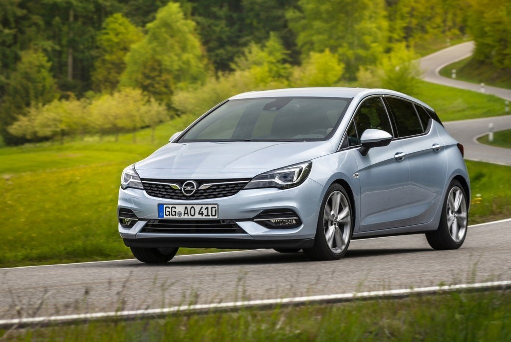 Review van het vernieuwde model Opel Astra Hatchback