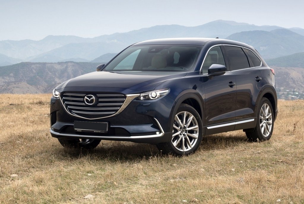 Mazda CX-9 crossover met zeven zitplaatsen van de tweede generatie