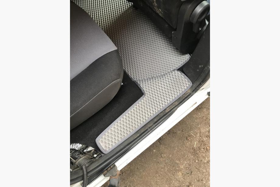 Citroen Berlingo 2008–2018 EVA automatten (grijs) Voor- en achtermatten (3 st.) Foto 5