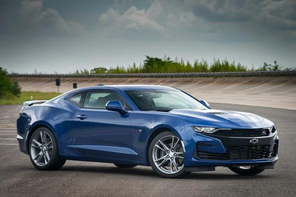 Faceliftversie van de sportcoupé Chevrolet Camaro