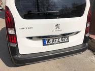 Peugeot Partner/Rifter 2019– RVS sierstrip boven kentekenplaat foto 2