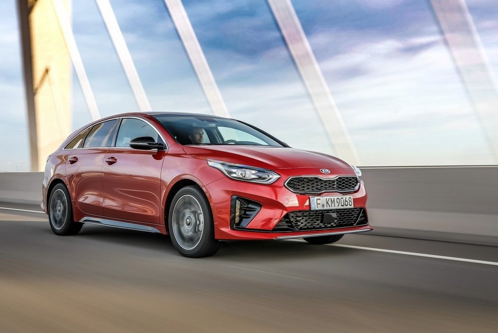 Review van de compacte stationwagen KIA ProCeed