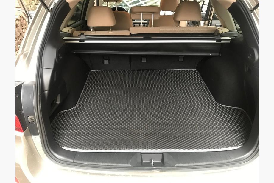 Subaru Outback 2014–2019 Kofferbakmat (zwart, EVA) Image