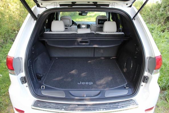 Test van de premium SUV Jeep Grand Cherokee Foto 15